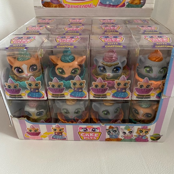 NEW BOX OF 24 Danawares Cake Pets Kitty Scented Pop Up Toy - Picture 2 of 3